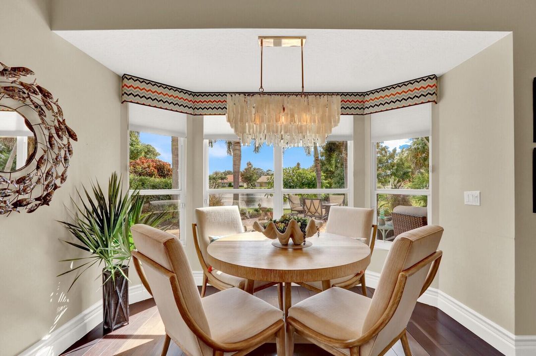 Active With Contract: $925,000 (3 beds, 2 baths, 2492 Square Feet)