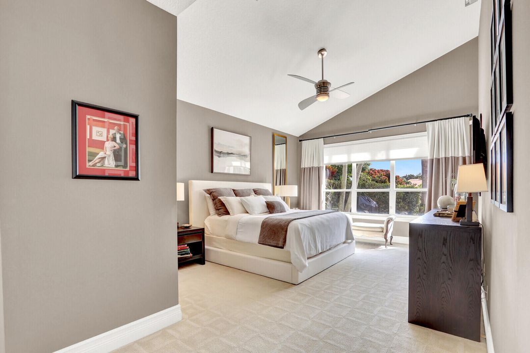 Active With Contract: $925,000 (3 beds, 2 baths, 2492 Square Feet)