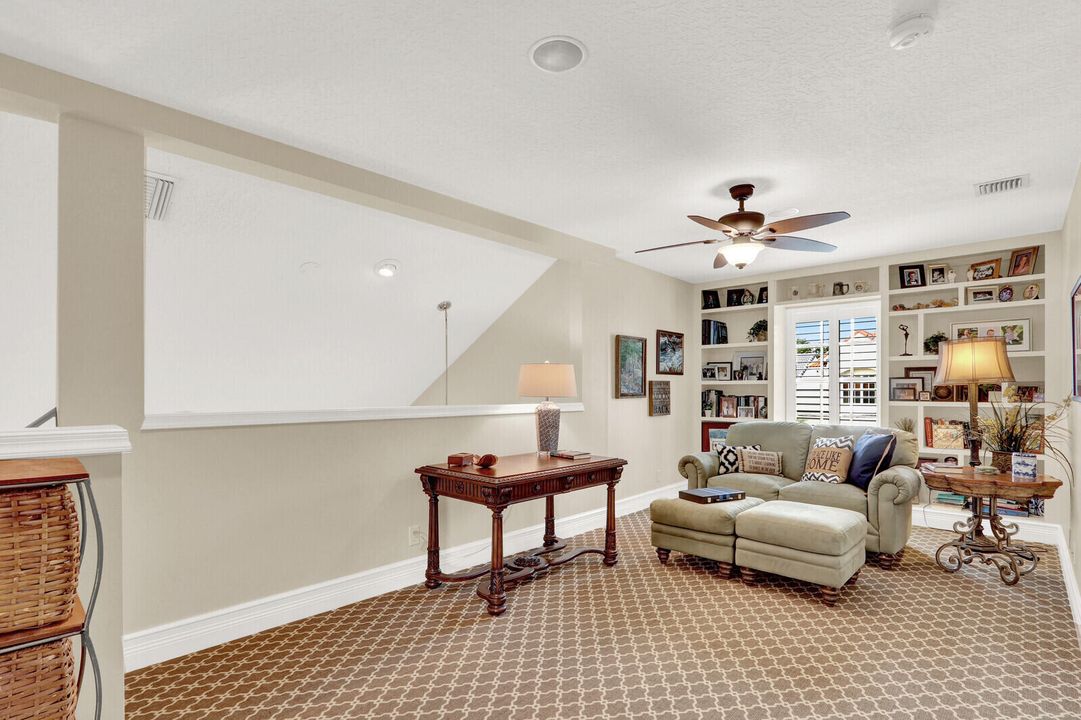 Active With Contract: $925,000 (3 beds, 2 baths, 2492 Square Feet)