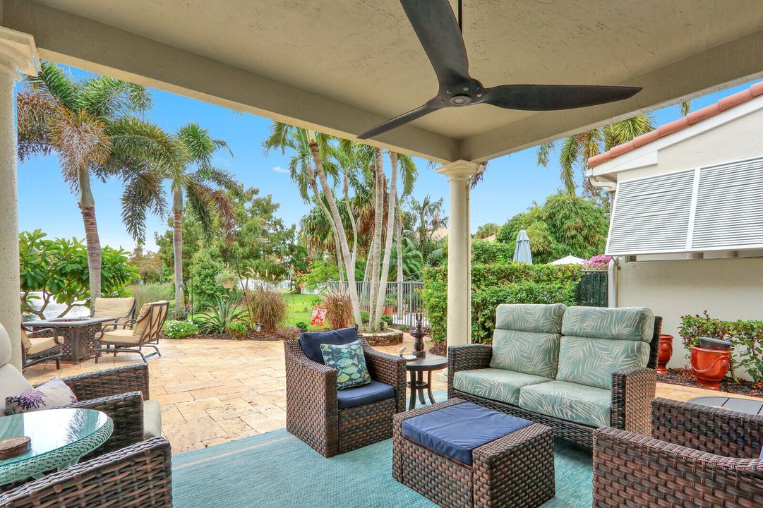 Active With Contract: $925,000 (3 beds, 2 baths, 2492 Square Feet)