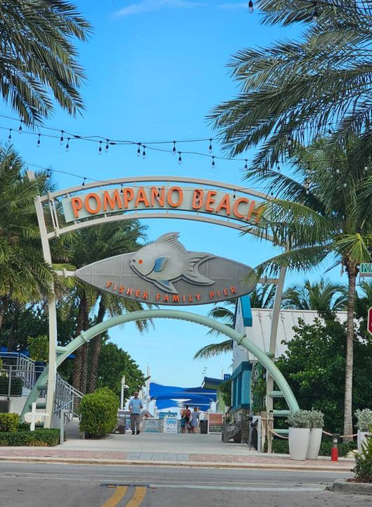 В аренду: $4,200 (1 спален, 1 ванн, 690 Квадратных фут)