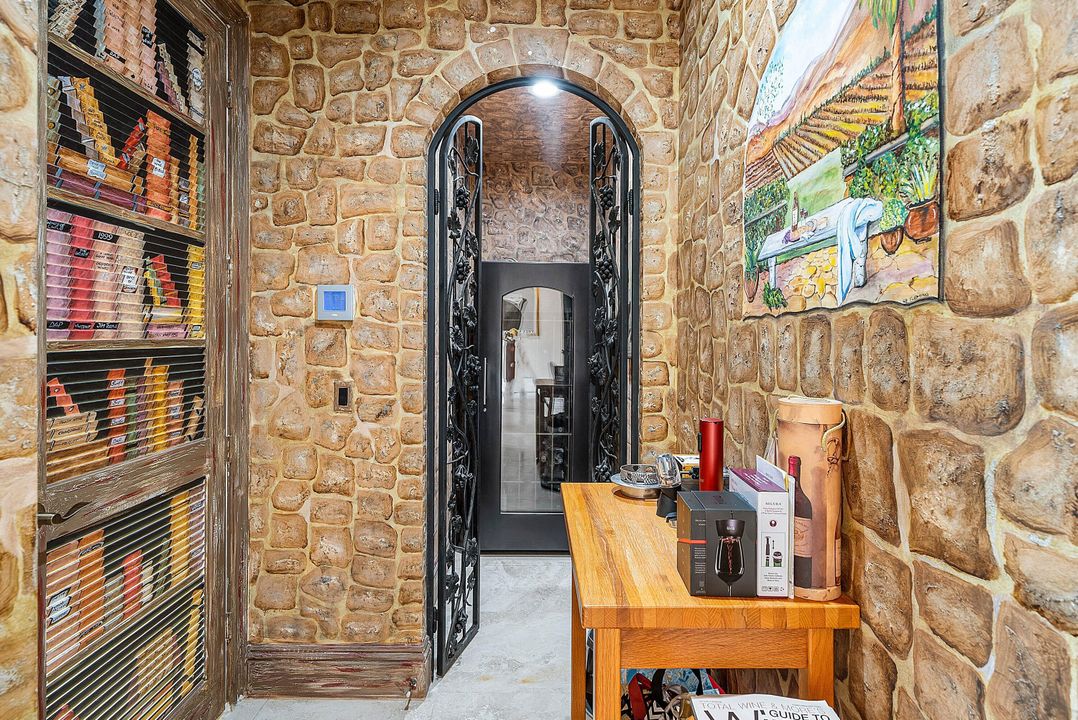 For Sale: $2,499,000 (4 beds, 4 baths, 4509 Square Feet)