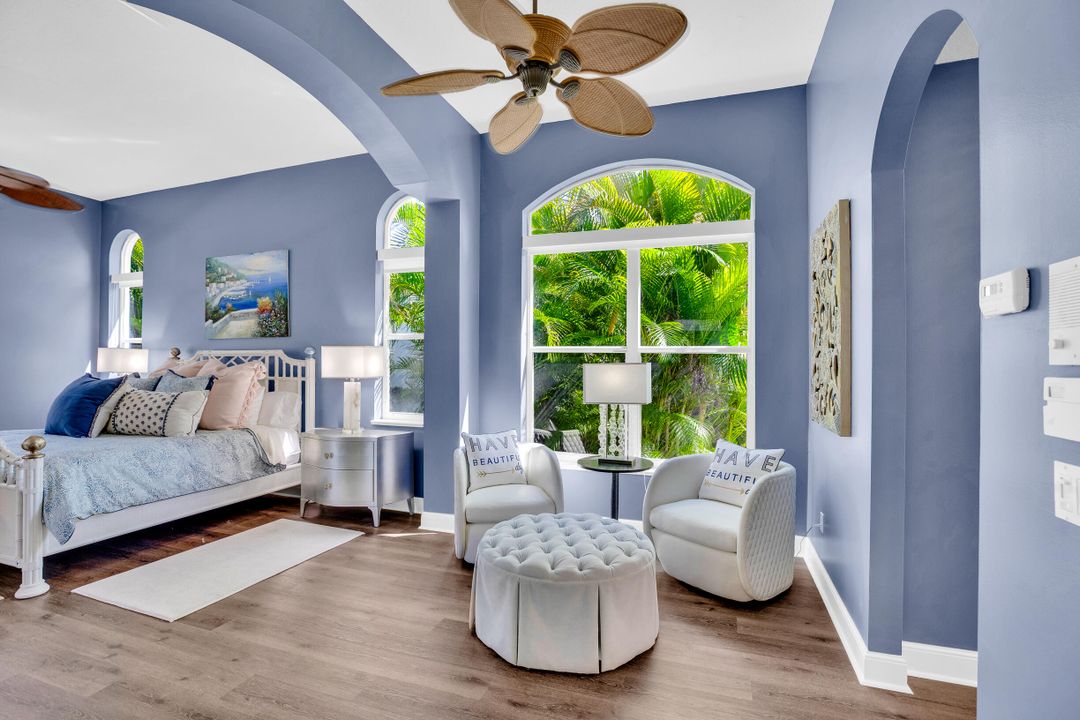 For Sale: $950,000 (3 beds, 3 baths, 3061 Square Feet)