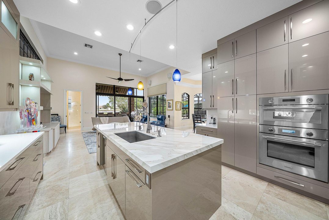 For Sale: $2,499,000 (4 beds, 4 baths, 4509 Square Feet)