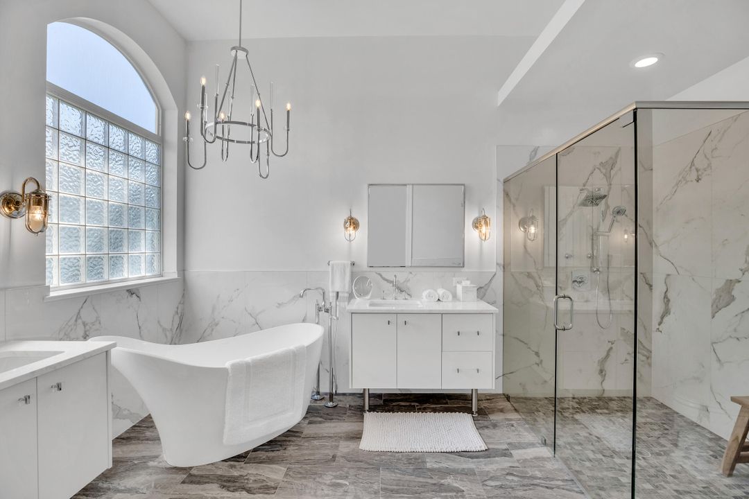 For Sale: $950,000 (3 beds, 3 baths, 3061 Square Feet)