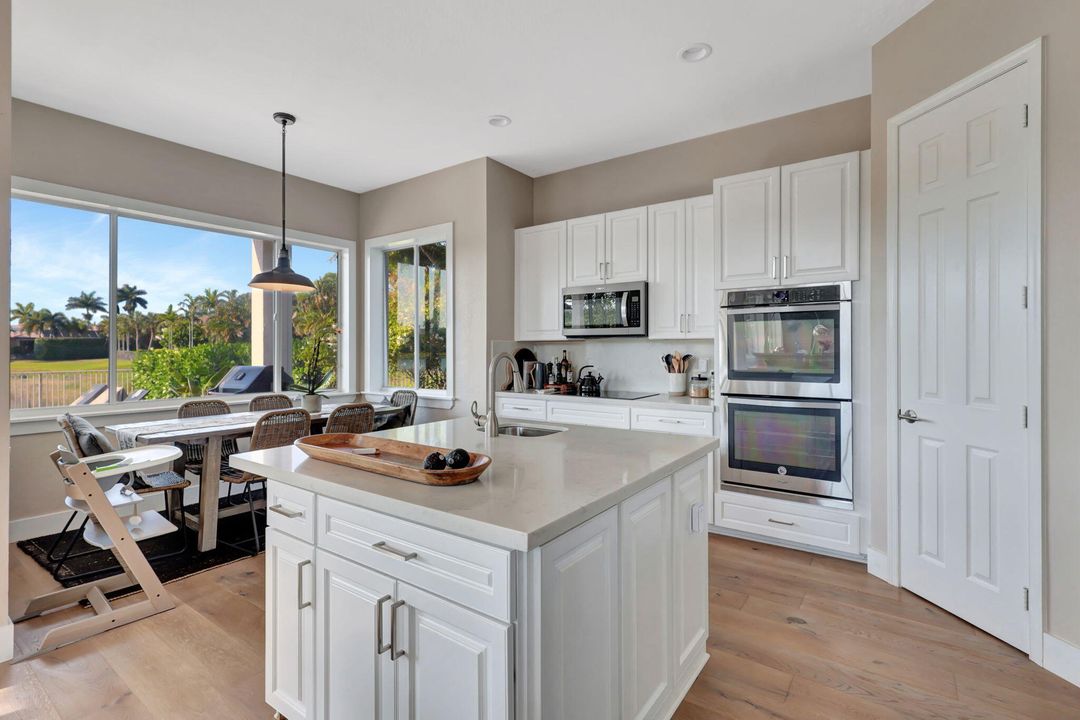 For Rent: $15,000 (6 beds, 3 baths, 4177 Square Feet)