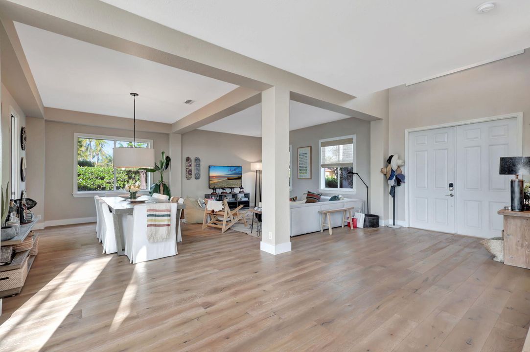 For Rent: $15,000 (6 beds, 3 baths, 4177 Square Feet)