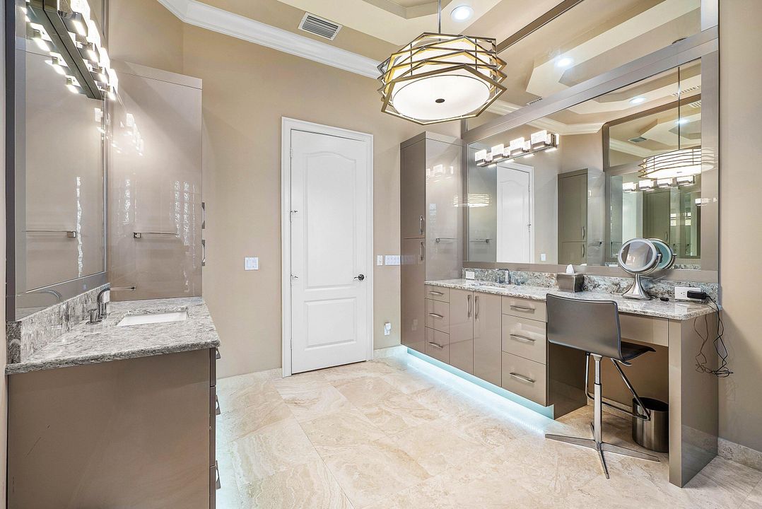 For Sale: $2,499,000 (4 beds, 4 baths, 4509 Square Feet)