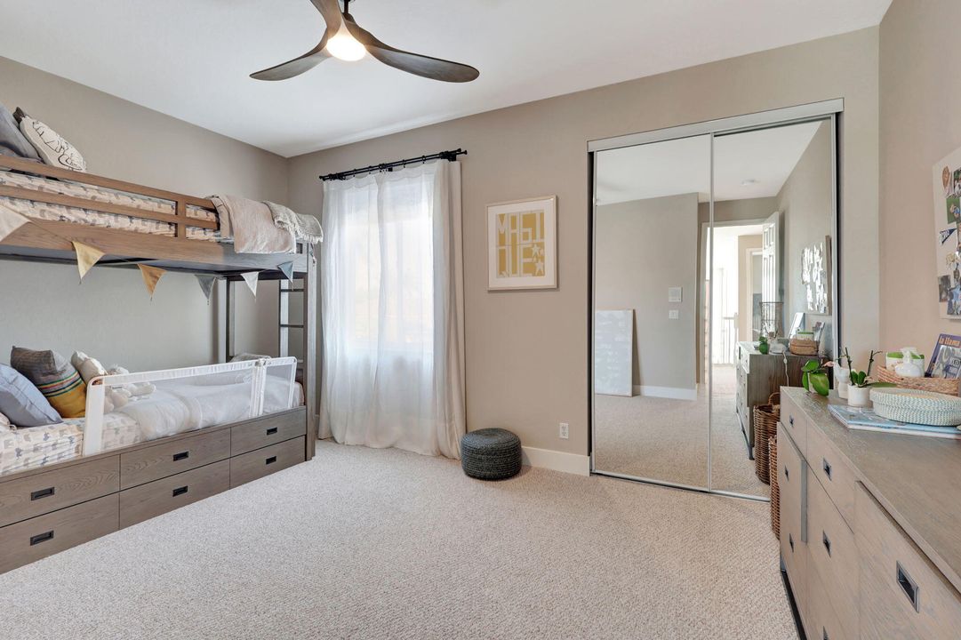 For Rent: $15,000 (6 beds, 3 baths, 4177 Square Feet)