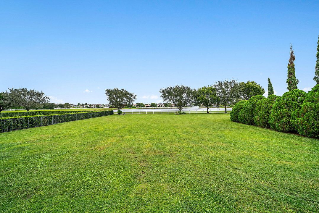 For Sale: $2,499,000 (4 beds, 4 baths, 4509 Square Feet)