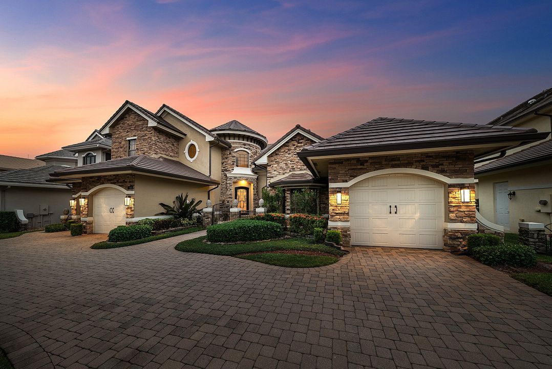 For Sale: $2,499,000 (4 beds, 4 baths, 4509 Square Feet)