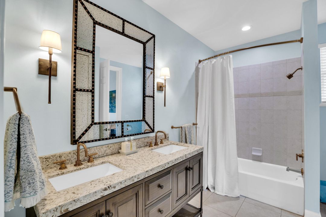 For Sale: $950,000 (3 beds, 3 baths, 3061 Square Feet)