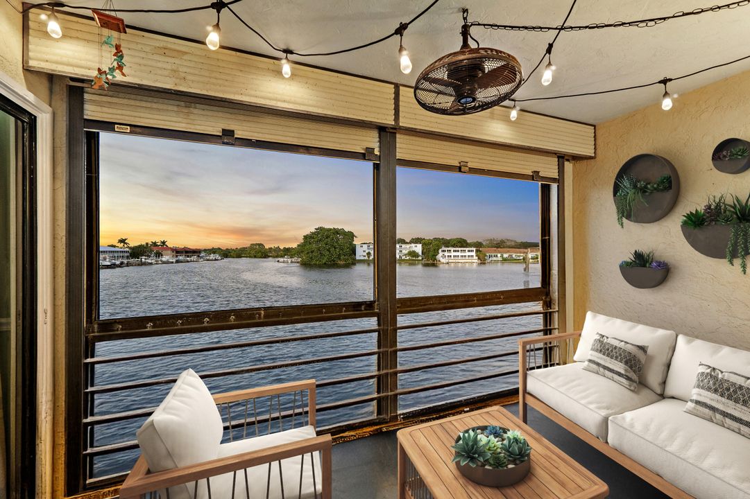 待售: $399,000 (2 贝兹, 2 浴室, 1084 平方英尺)