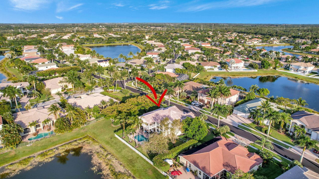 For Rent: $15,000 (6 beds, 3 baths, 4177 Square Feet)