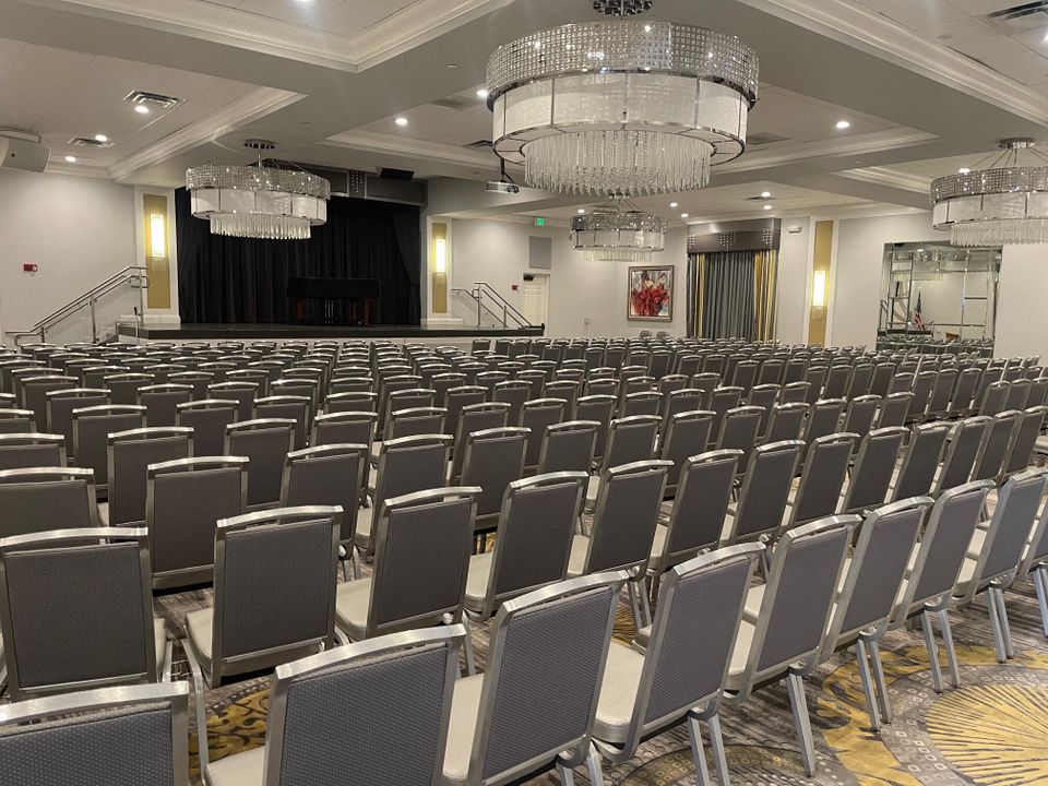 合同活跃: $3,000 (3 贝兹, 2 浴室, 1523 平方英尺)