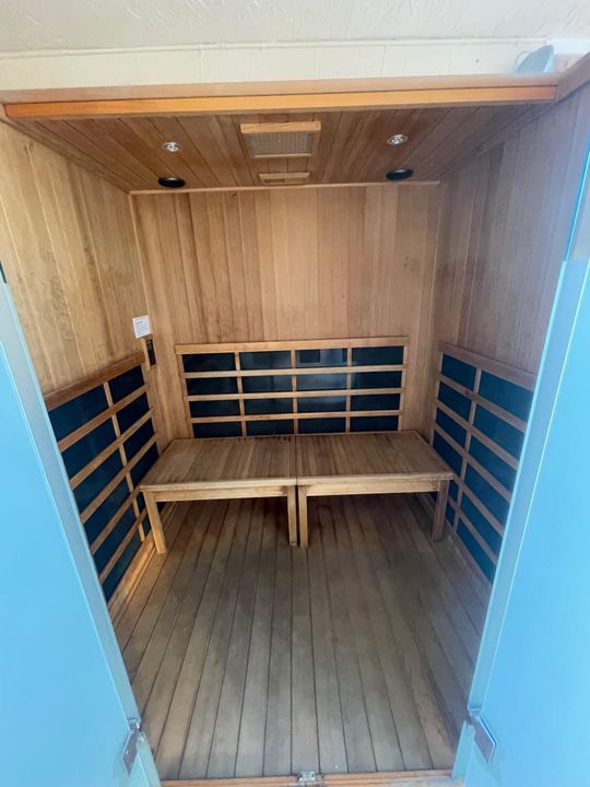 合同活跃: $3,000 (3 贝兹, 2 浴室, 1523 平方英尺)