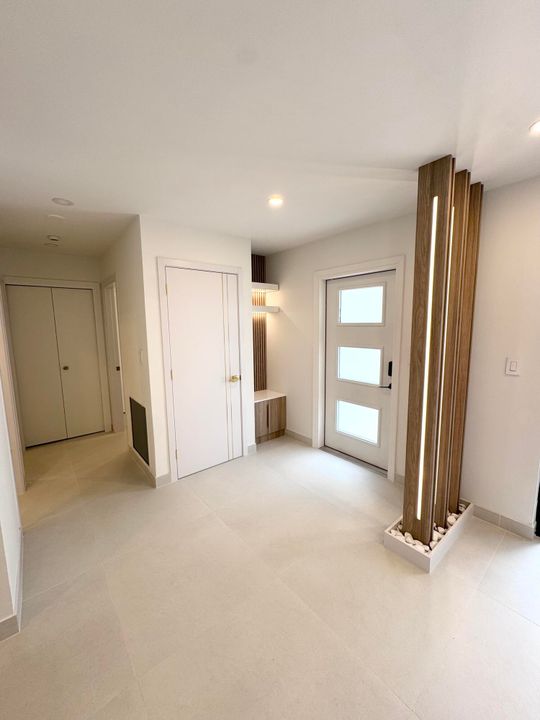 Activo con contrato: $649,999 (3 camas, 2 baños, 1286 Pies cuadrados)