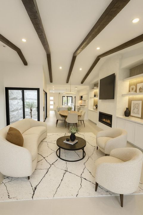 Activo con contrato: $649,999 (3 camas, 2 baños, 1286 Pies cuadrados)