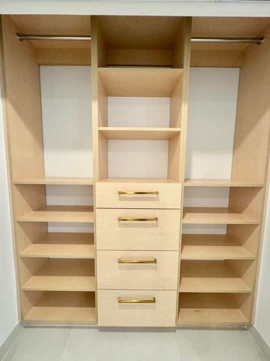 Activo con contrato: $649,999 (3 camas, 2 baños, 1286 Pies cuadrados)