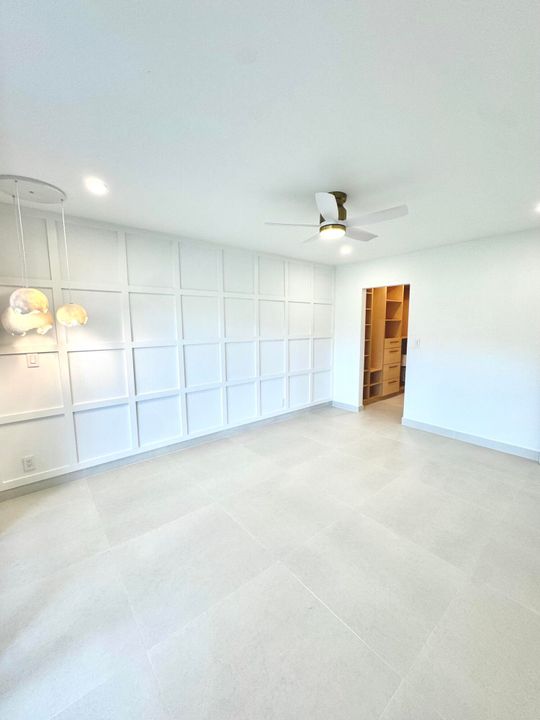 Activo con contrato: $649,999 (3 camas, 2 baños, 1286 Pies cuadrados)