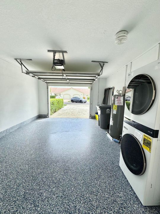 Activo con contrato: $649,999 (3 camas, 2 baños, 1286 Pies cuadrados)