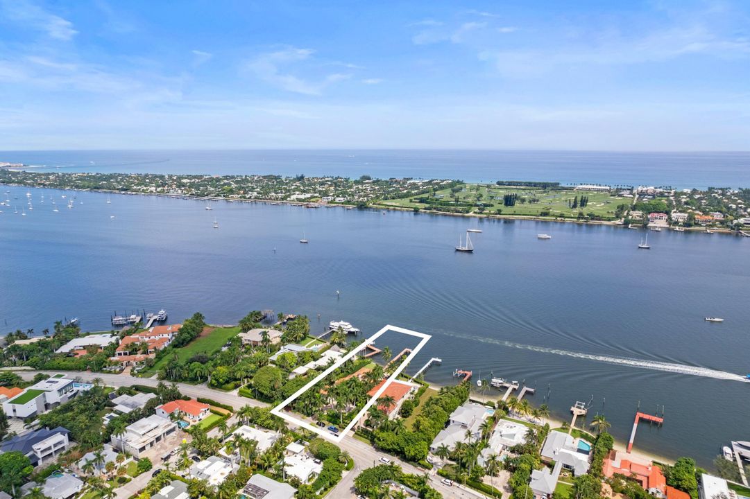 En Renta: $40,000 (4 camas, 4 baños, 3543 Pies cuadrados)