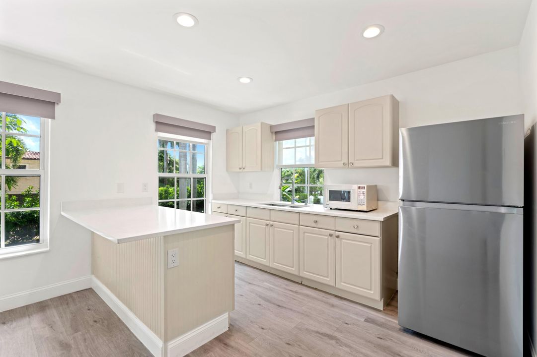 En Renta: $40,000 (4 camas, 4 baños, 3543 Pies cuadrados)