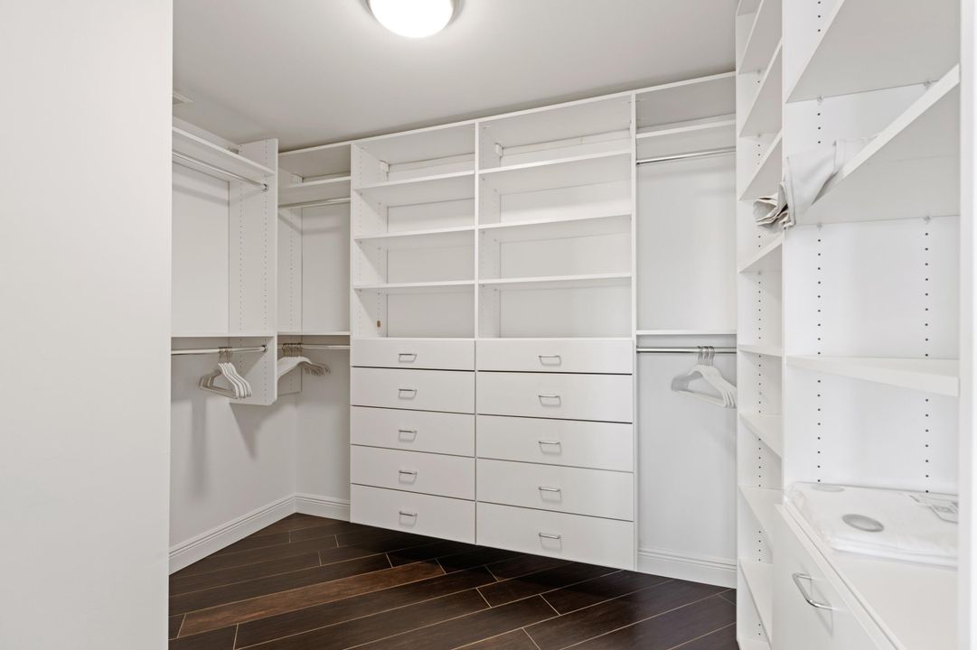 En Renta: $40,000 (4 camas, 4 baños, 3543 Pies cuadrados)