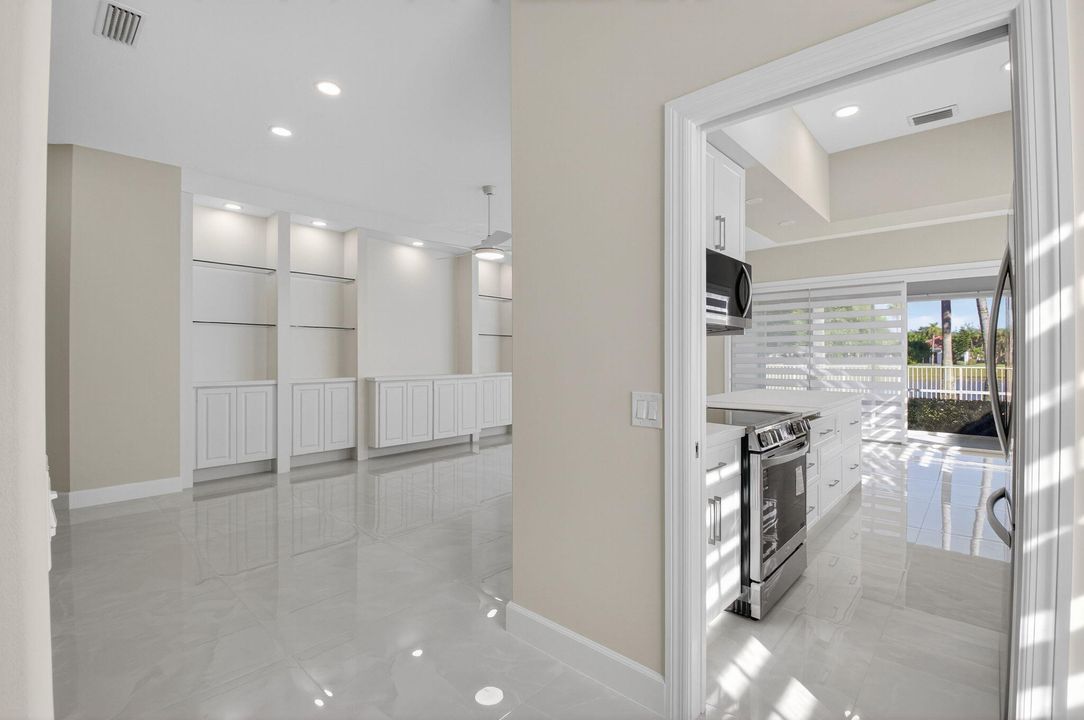 For Sale: $739,000 (3 beds, 2 baths, 1567 Square Feet)