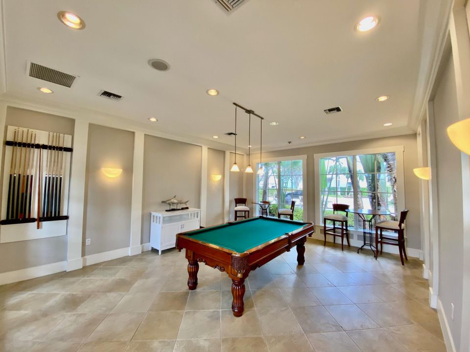 出租: $5,500 (3 贝兹, 2 浴室, 1571 平方英尺)