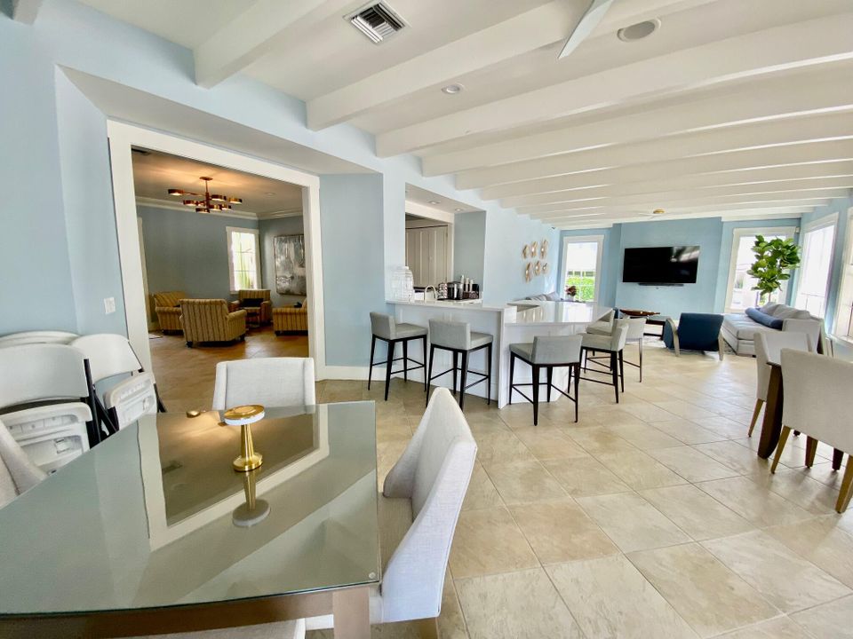 出租: $5,500 (3 贝兹, 2 浴室, 1571 平方英尺)