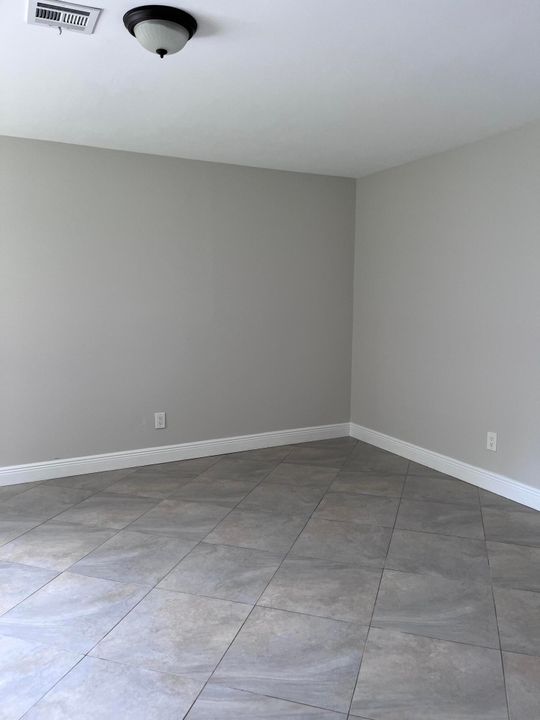 В аренду: $7,100 (6 спален, 3 ванн, 3392 Квадратных фут)