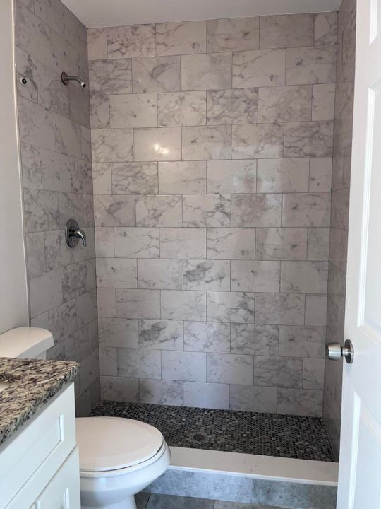 В аренду: $7,100 (6 спален, 3 ванн, 3392 Квадратных фут)