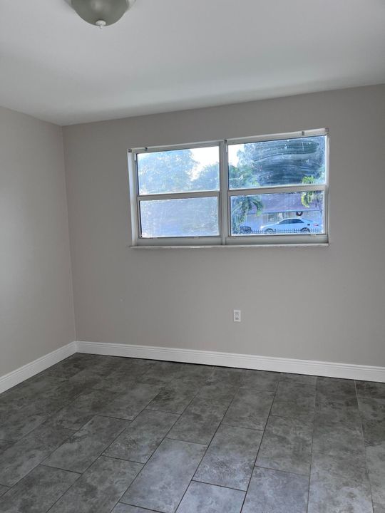 В аренду: $7,100 (6 спален, 3 ванн, 3392 Квадратных фут)