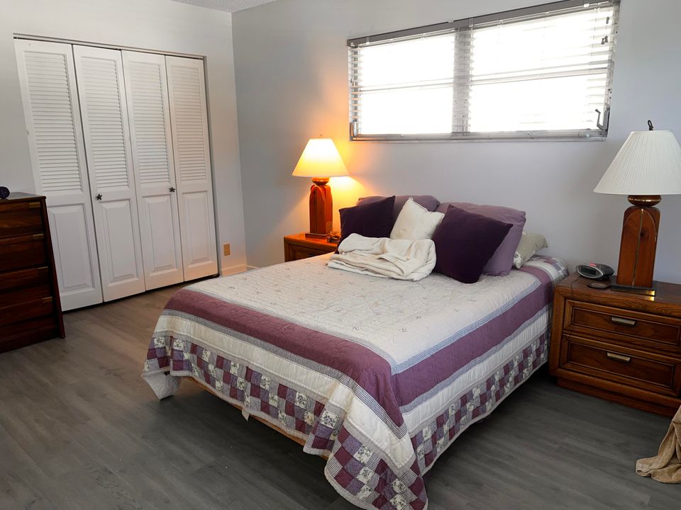 For Sale: $150,000 (2 beds, 2 baths, 1291 Square Feet)