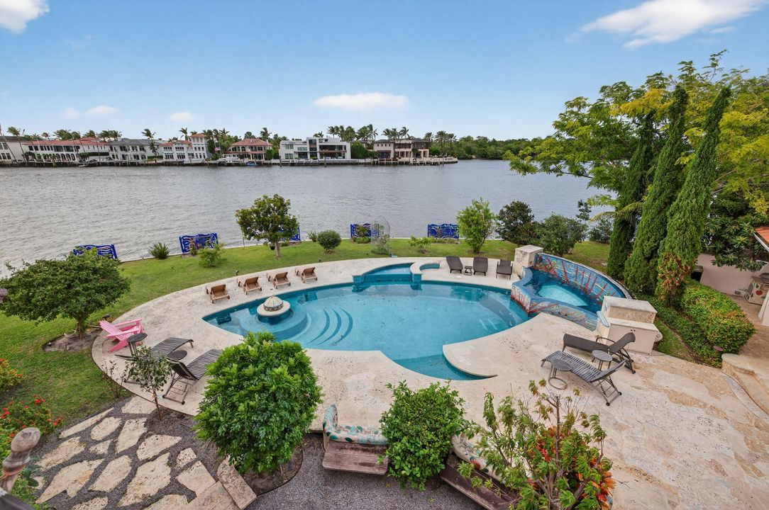 For Sale: $22,250,000 (12 beds, 10 baths, 12709 Square Feet)