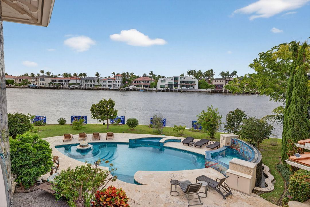 For Sale: $22,250,000 (12 beds, 10 baths, 12709 Square Feet)