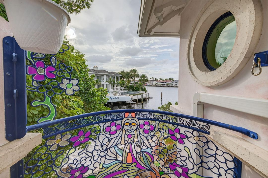 For Sale: $22,250,000 (12 beds, 10 baths, 12709 Square Feet)