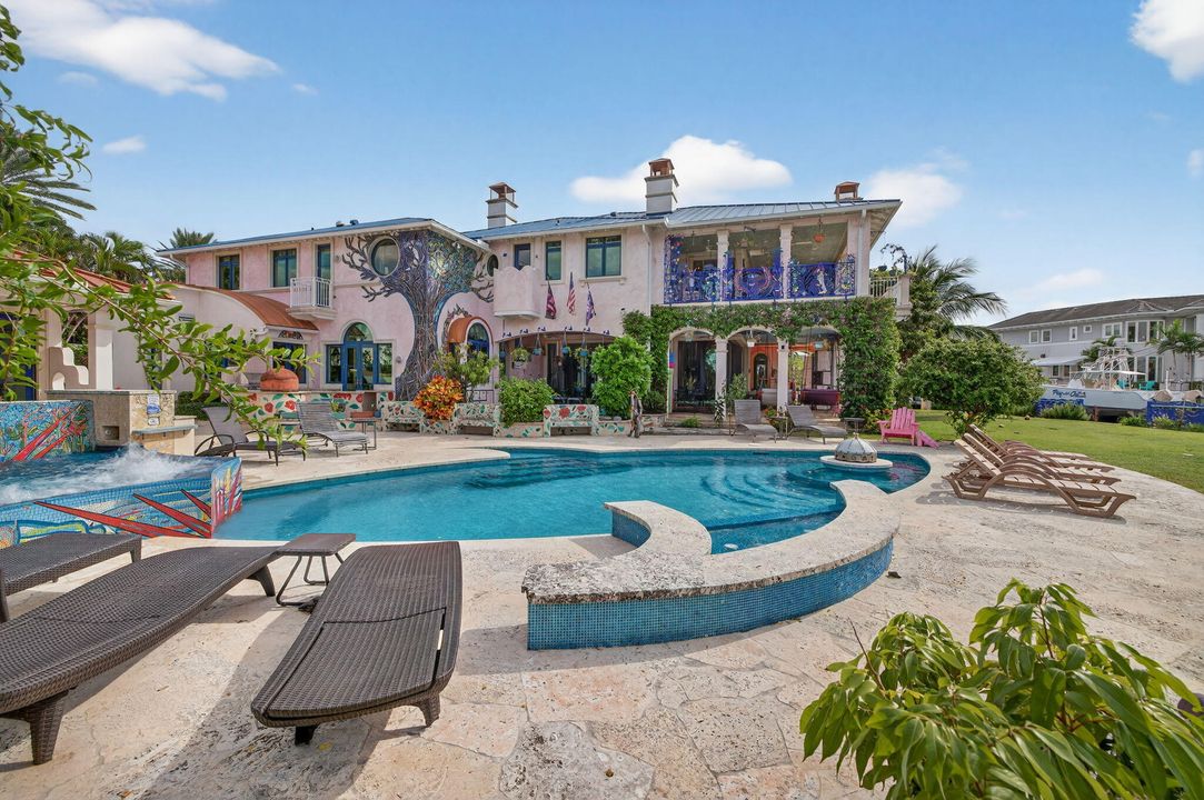 For Sale: $22,250,000 (12 beds, 10 baths, 12709 Square Feet)