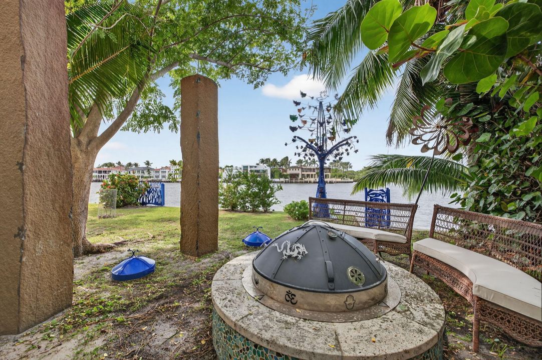 For Sale: $22,250,000 (12 beds, 10 baths, 12709 Square Feet)