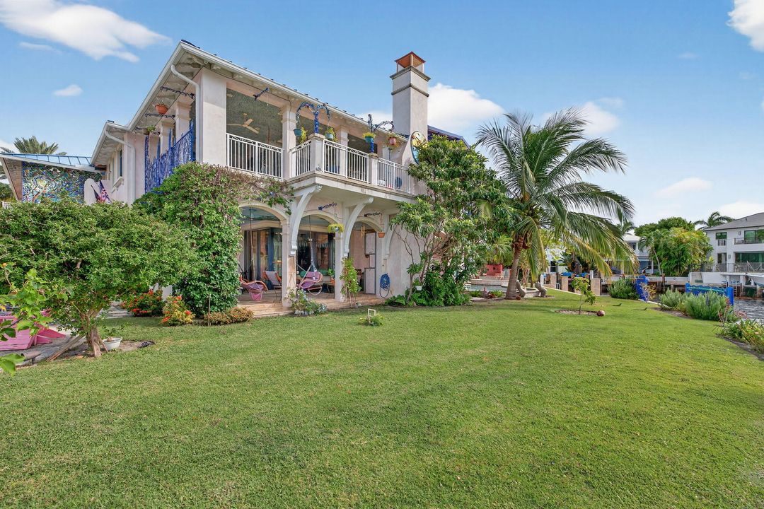 For Sale: $22,250,000 (12 beds, 10 baths, 12709 Square Feet)