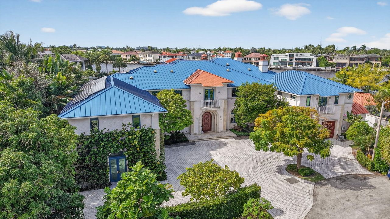 For Sale: $22,250,000 (12 beds, 10 baths, 12709 Square Feet)