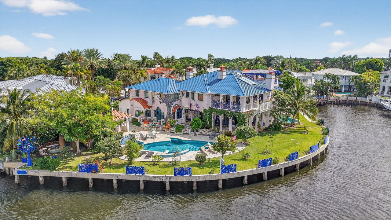 For Sale: $22,250,000 (12 beds, 10 baths, 12709 Square Feet)