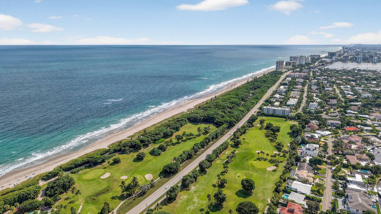 For Sale: $22,250,000 (12 beds, 10 baths, 12709 Square Feet)