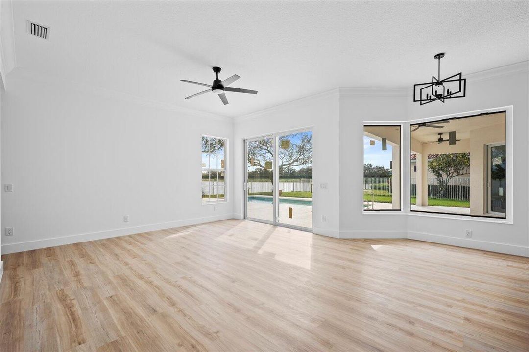 待售: $937,800 (4 贝兹, 3 浴室, 2554 平方英尺)