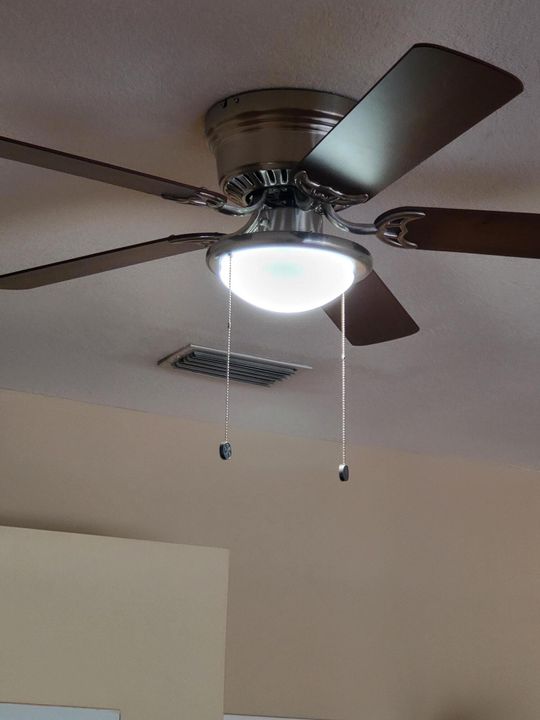 For Rent: $3,300 (3 beds, 2 baths, 1412 Square Feet)