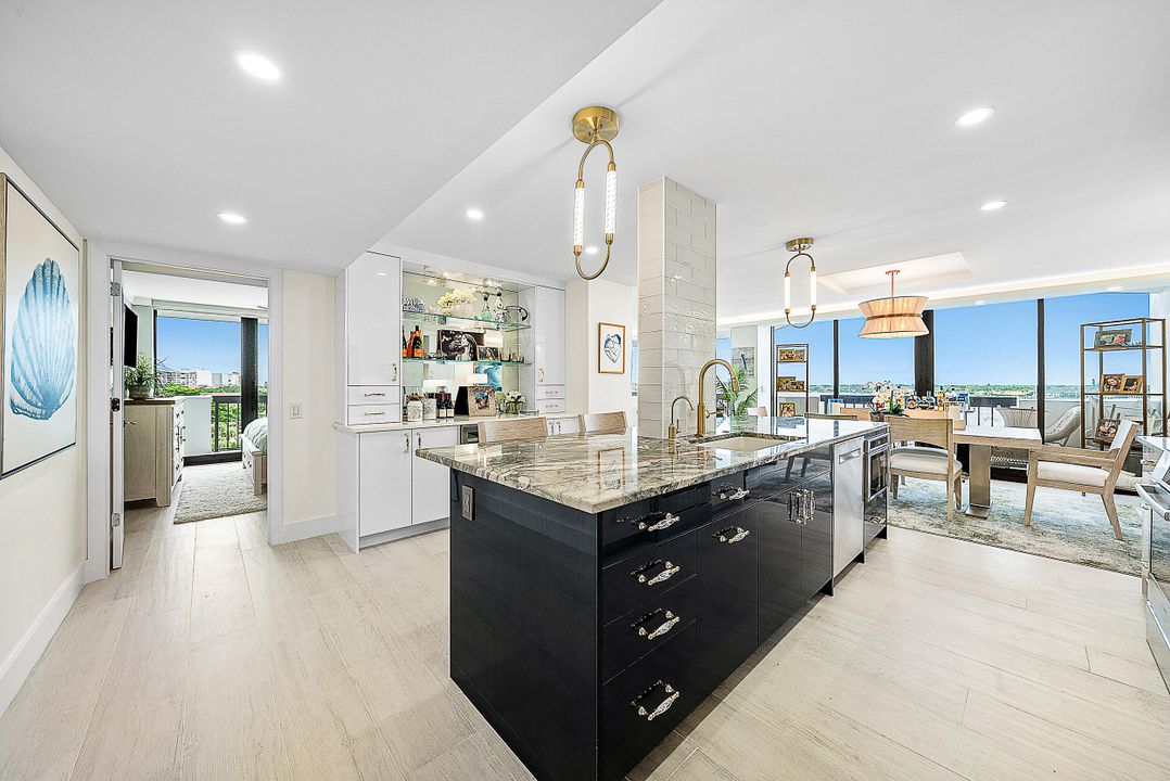 Activo con contrato: $1,000,000 (2 camas, 2 baños, 1556 Pies cuadrados)