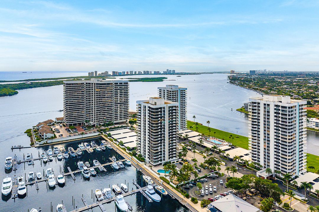 Activo con contrato: $1,000,000 (2 camas, 2 baños, 1556 Pies cuadrados)