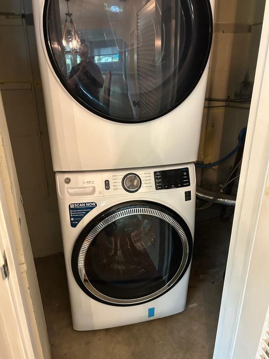 En Venta: $550,000 (3 camas, 2 baños, 1628 Pies cuadrados)