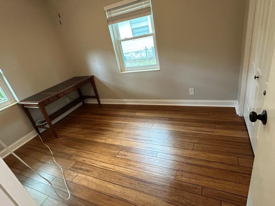 En Venta: $550,000 (3 camas, 2 baños, 1628 Pies cuadrados)